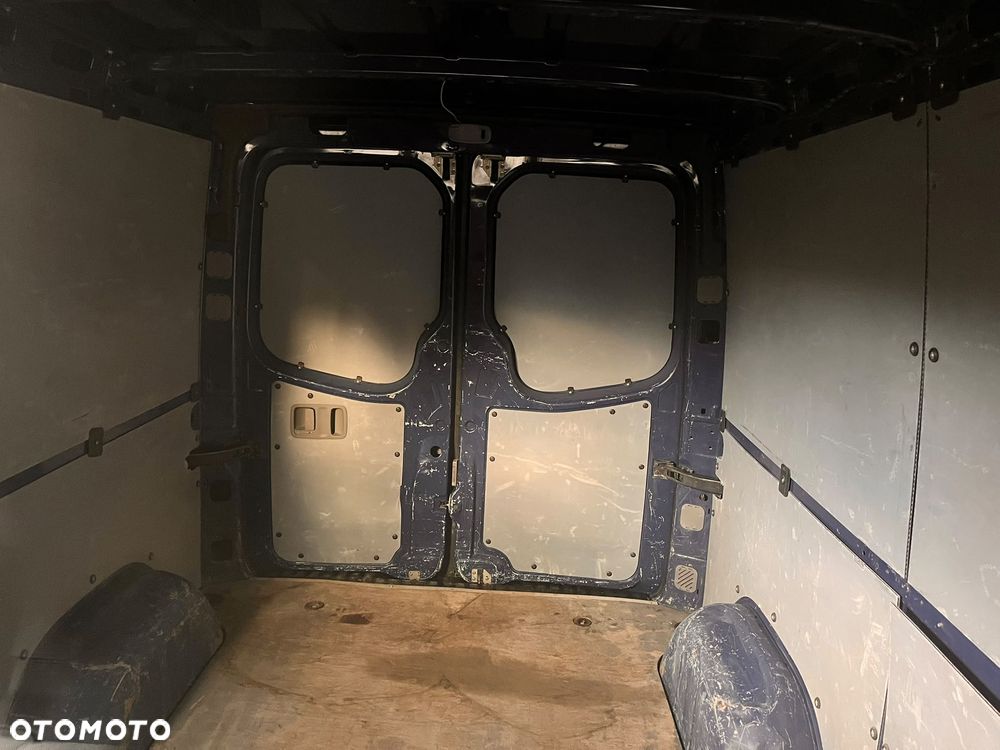 Volkswagen Crafter - 23