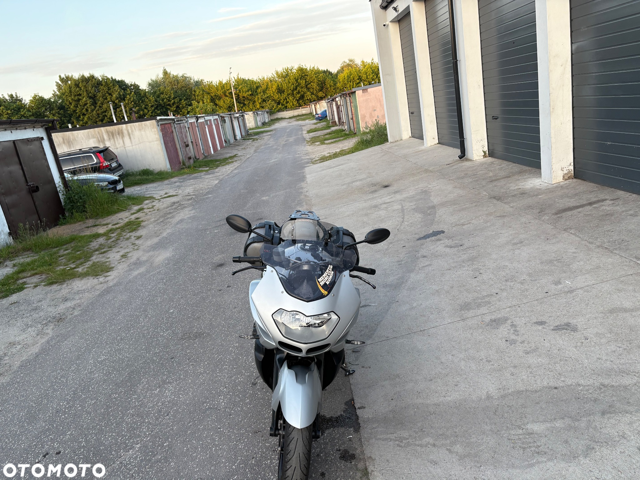 BMW K - 9