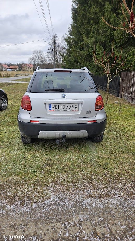 Fiat Sedici 1.9 Multijet 4x4 Dynamic - 6