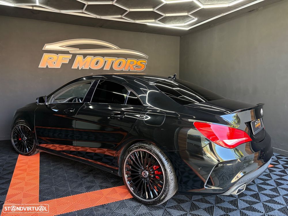 Mercedes-Benz CLA 220 CDI 7G-DCT AMG Line - 28