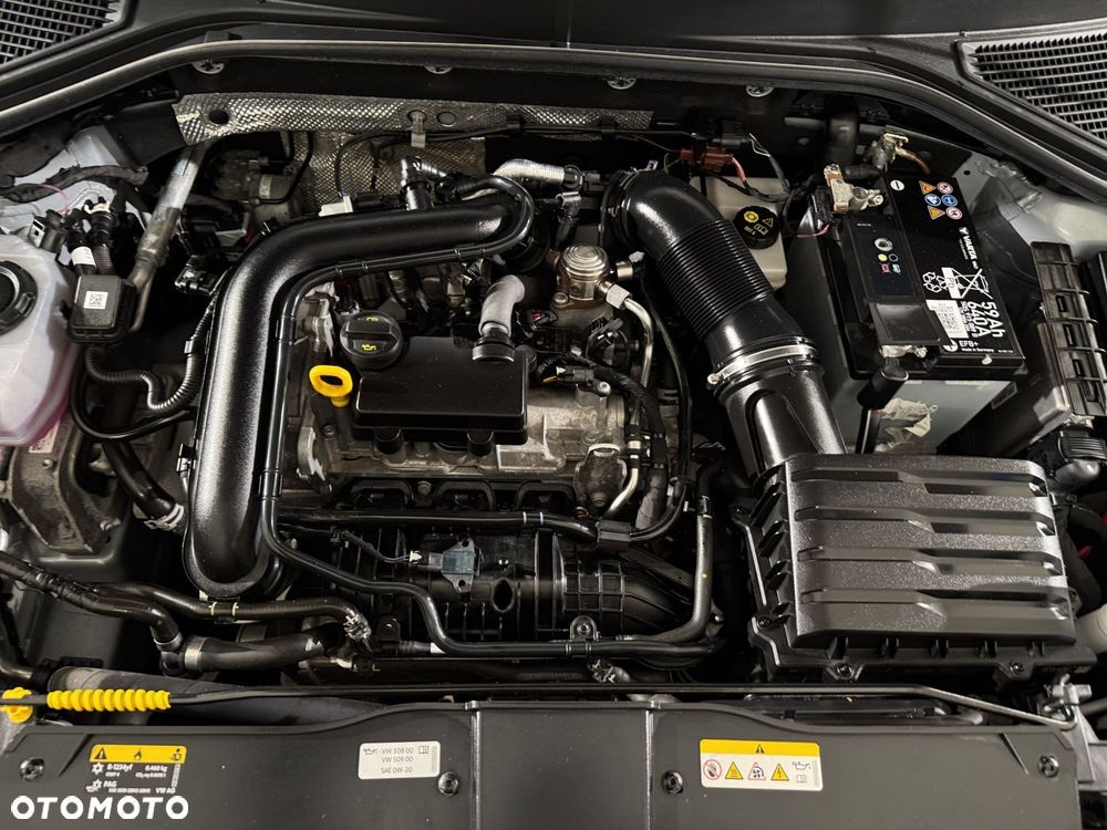 Volkswagen T-Roc - 28