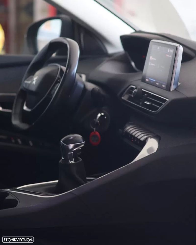 Peugeot 3008 1.6 BlueHDi Active - 12