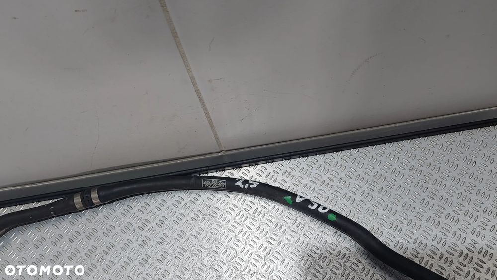 RURA PRZEWÓD WODNY ODPOWIETRZAJĄCY VOLVO V50 2,5 T R2005 - 2