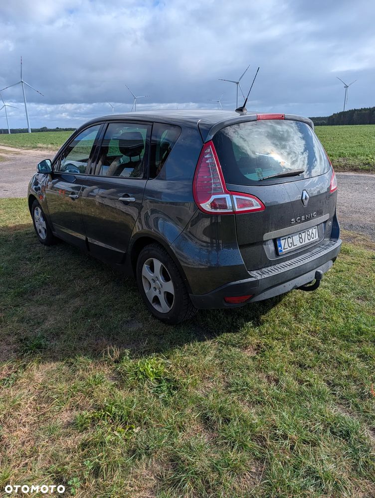 Renault Scenic 1.5 dCi Tech Run EDC - 4