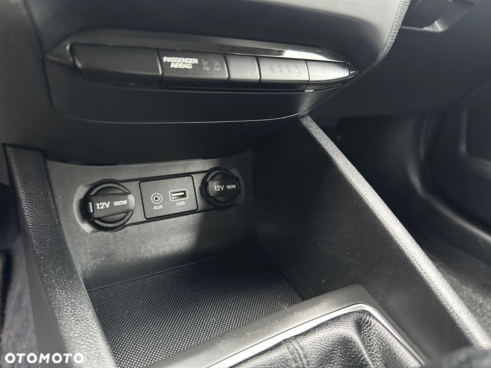 Hyundai i20 1.2 Fifa World Cup Edition - 22