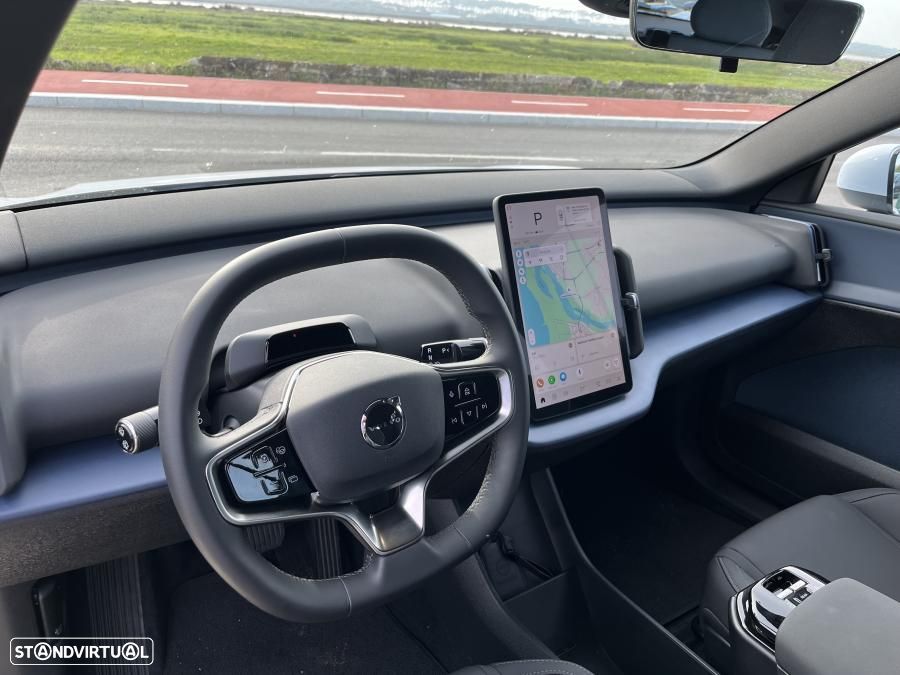 Volvo EX30 69 kWh Single Motor Extended Range Core - 2