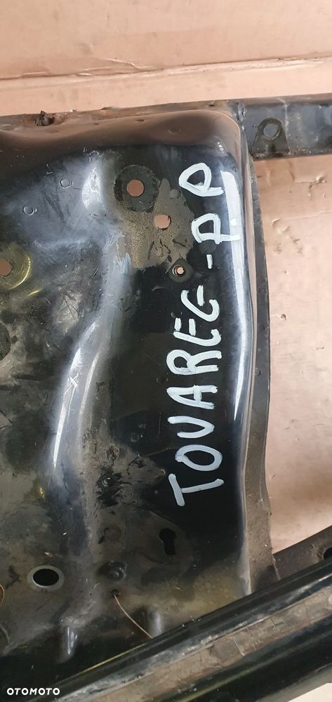 Ćwiartka podłużnica prawa przednia prawy przód VW Touareg 7L - 5