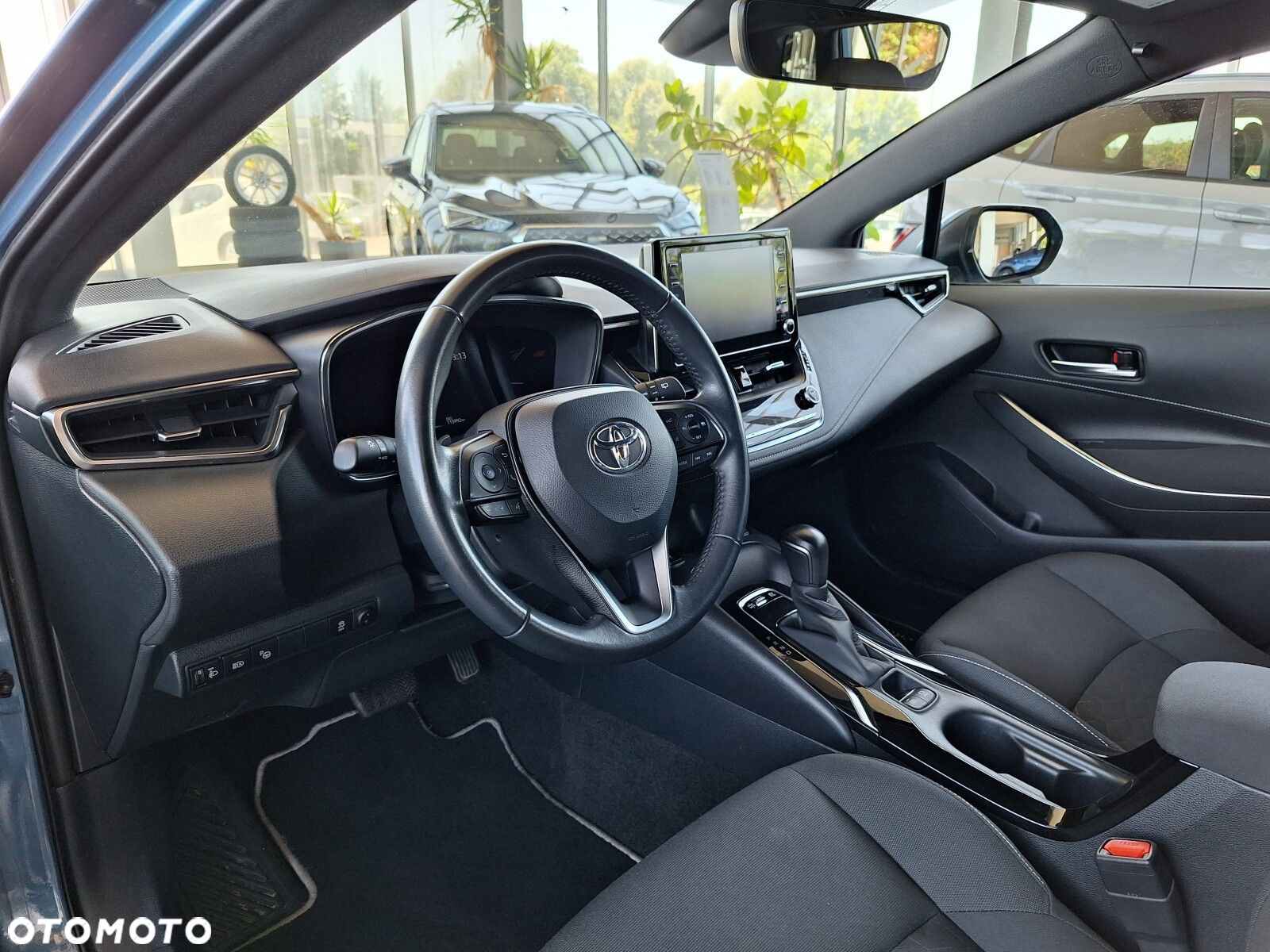 Toyota Corolla 2.0 Hybrid Comfort - 15