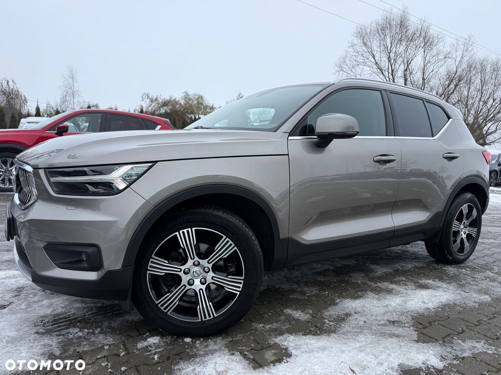 Volvo XC 40 D3 Momentum Pro - 1