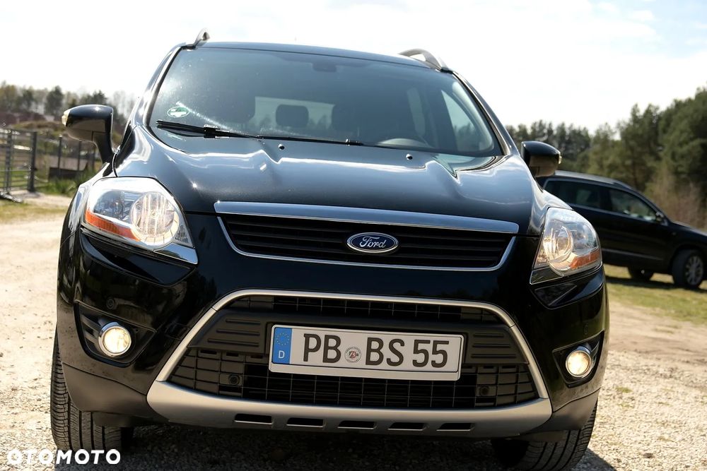 Ford Kuga 2.0 TDCi 2x4 Titanium - 11