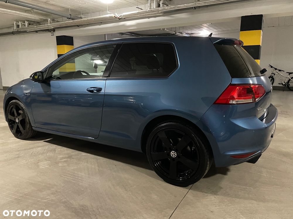 Volkswagen Golf 2.0 TDI BlueMotion Technology Lounge - 12