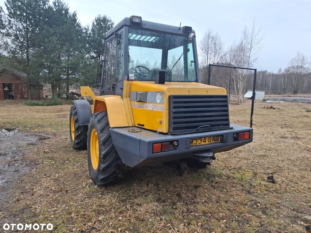 Ładowarka teleskopowa matbro tr 250 manitou - 2