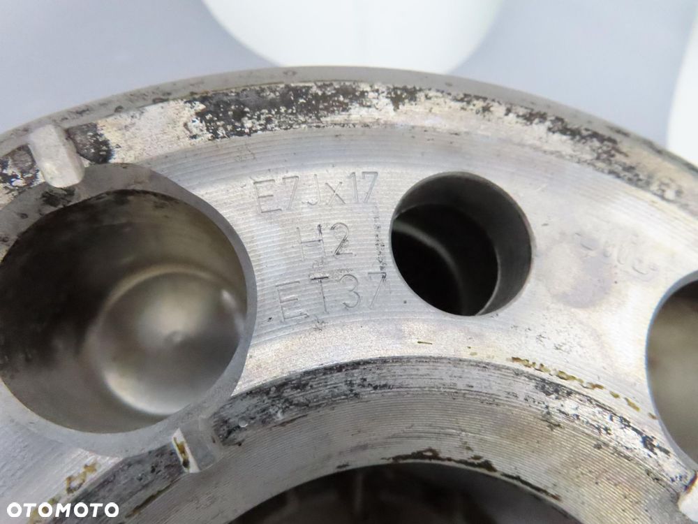 Alufelgi 17'' Audi Q3 Q5 5x112 7J ET37 8R0601025E - 2