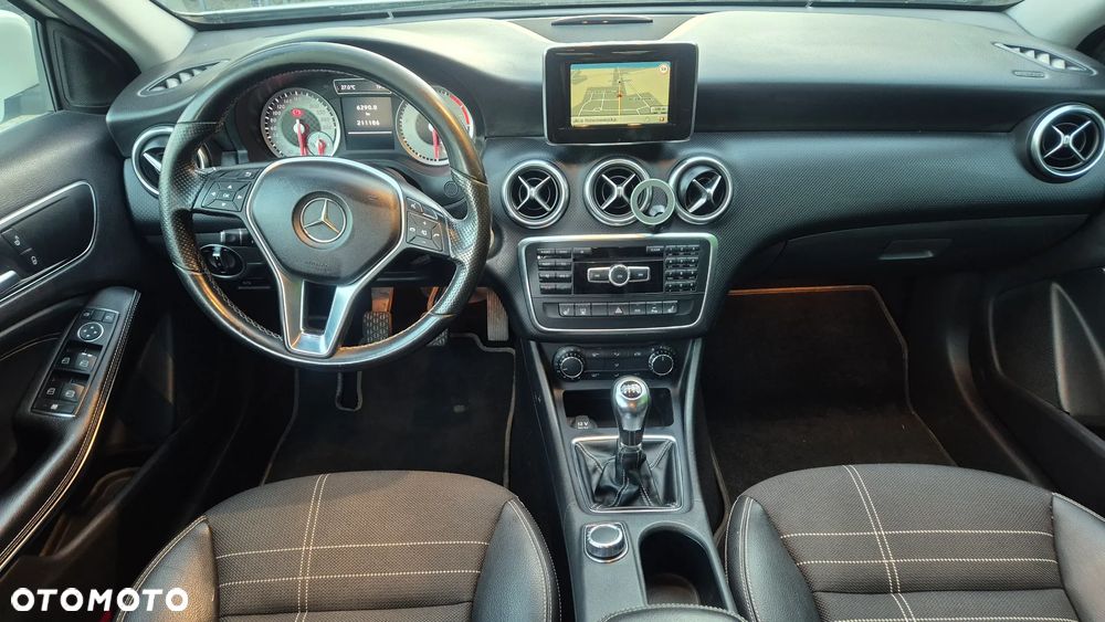 Mercedes-Benz Klasa A 180 (BlueEFFICIENCY) Urban - 8