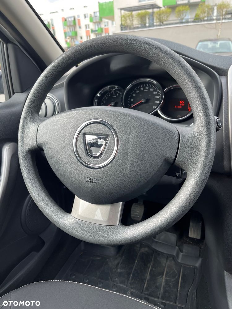 Dacia Logan 1.2 16V Laureate - 29