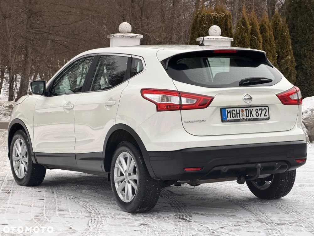 Nissan Qashqai 1.6 DIG-T 360 - 8