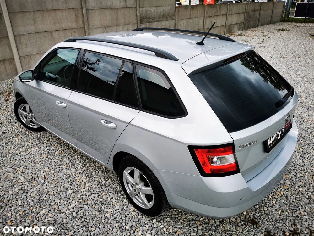 Skoda Fabia 1.2 TSI Edition - 24