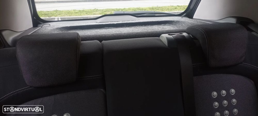 Fiat Grande Punto 1.3 M-Jet Sport - 6