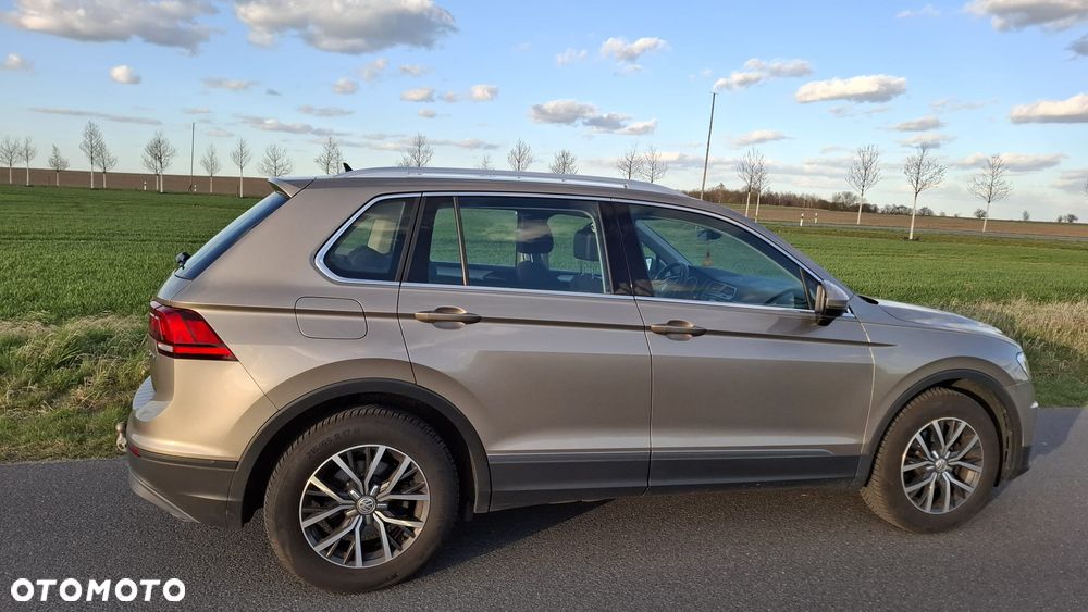 Volkswagen Tiguan 2.0 TDI BMT SCR Comfortline - 11