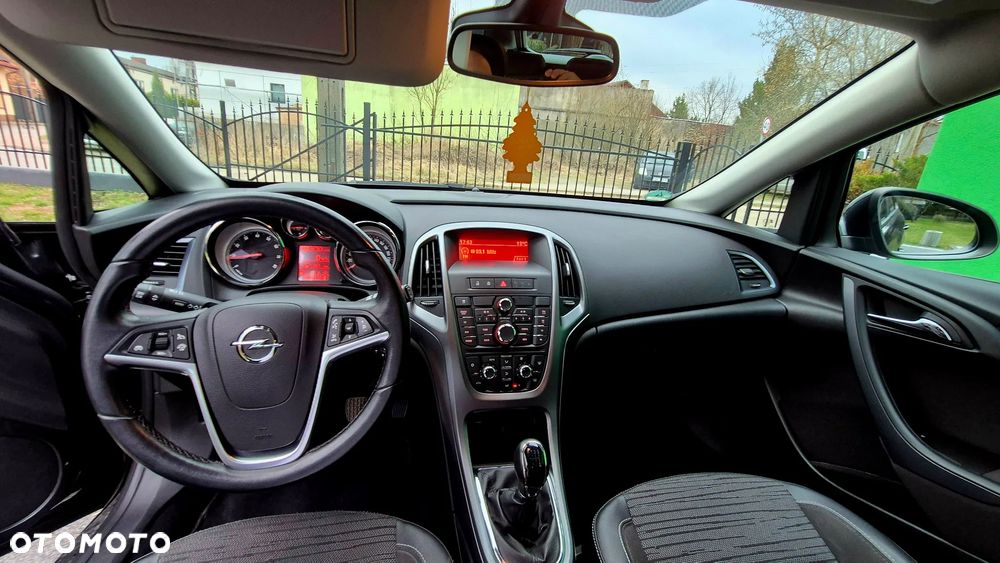 Opel Astra 1.4 Turbo - 16