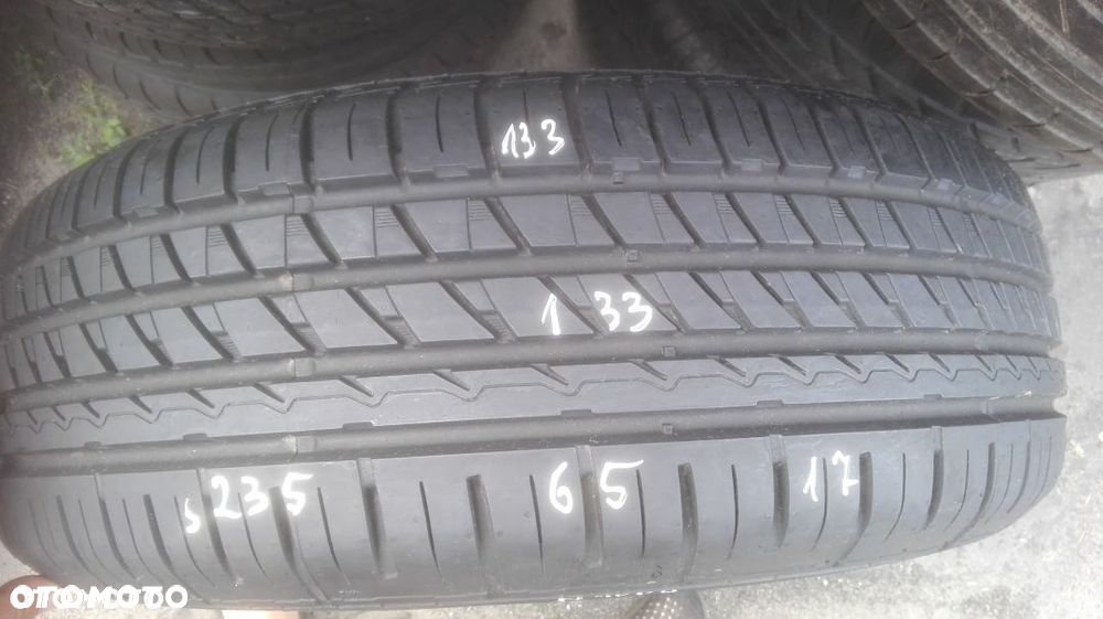 Matador 235/65/17 108V nr 133 - 1