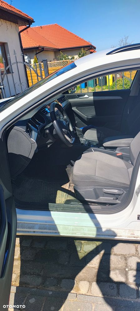 Volkswagen Passat 1.5 TSI EVO Essence - 8
