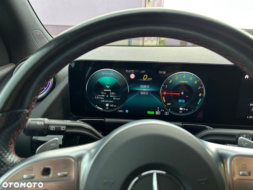 Mercedes-Benz GLA 250 e 8G-DCT AMG Line - 20