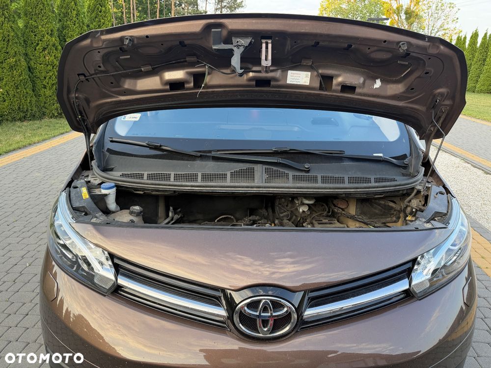 Toyota Proace Verso - 19
