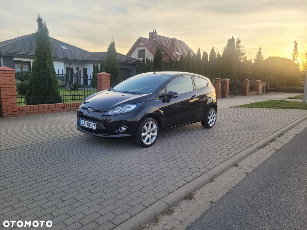 Ford Fiesta 2012 photo 3
