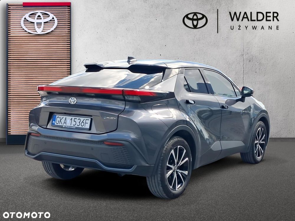 Toyota C-HR - 7