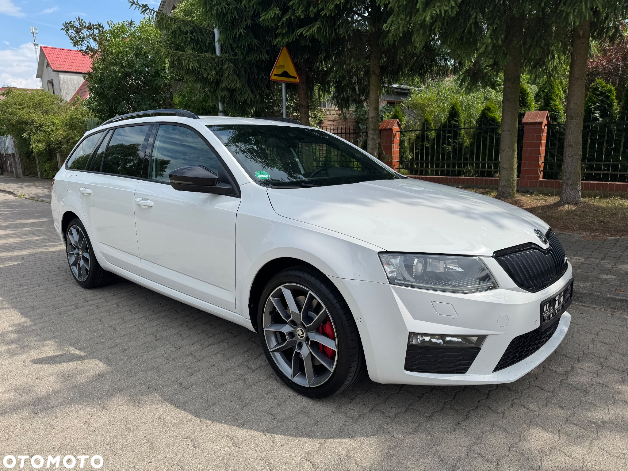 Skoda Octavia 2.0 TDI (Green tec) DSG RS - 2