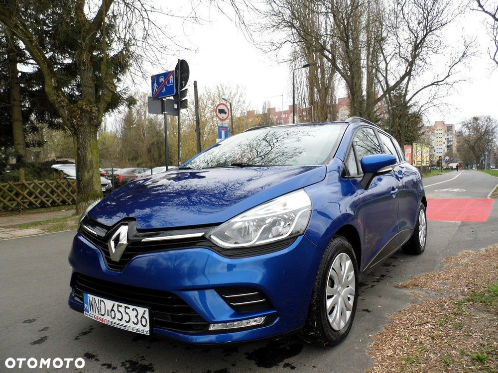 Renault Clio - 1