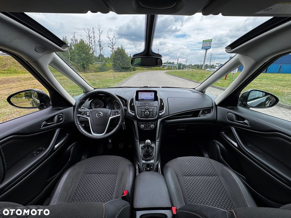 Opel Zafira 1.4 Turbo (ecoFLEX) Start/Stop Business Innovation - 23