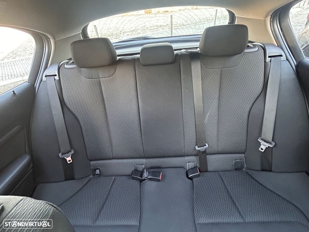 BMW 116 d Aut. Advantage - 15