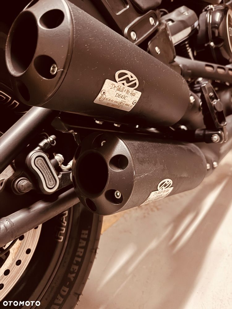 Harley-Davidson Dyna Fat Bob - 23