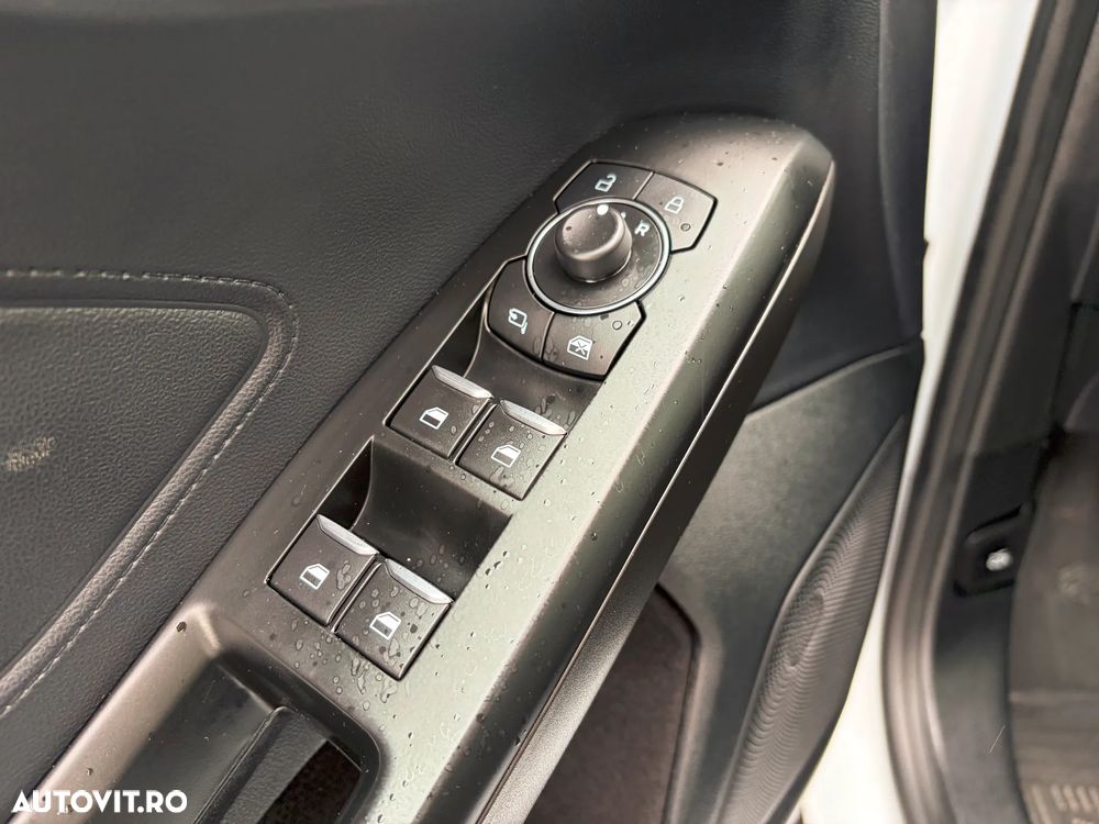 Ford Focus 1.5 EcoBlue Titanium X - 23