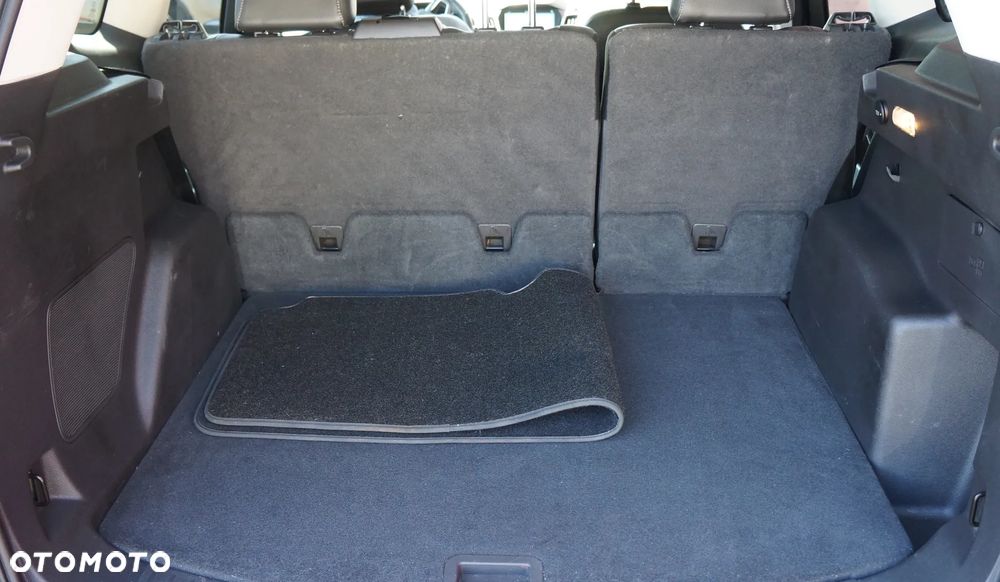 Ford Escape 2.0 EcoBoost AWD Titanium - 17