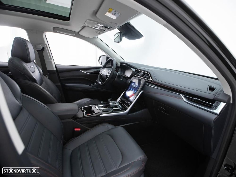 Maxus Euniq 6 - 11