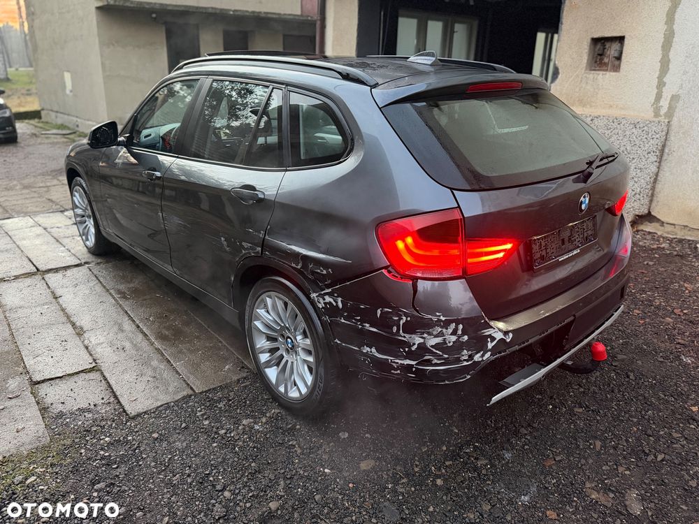BMW X1 xDrive18d xLine - 27