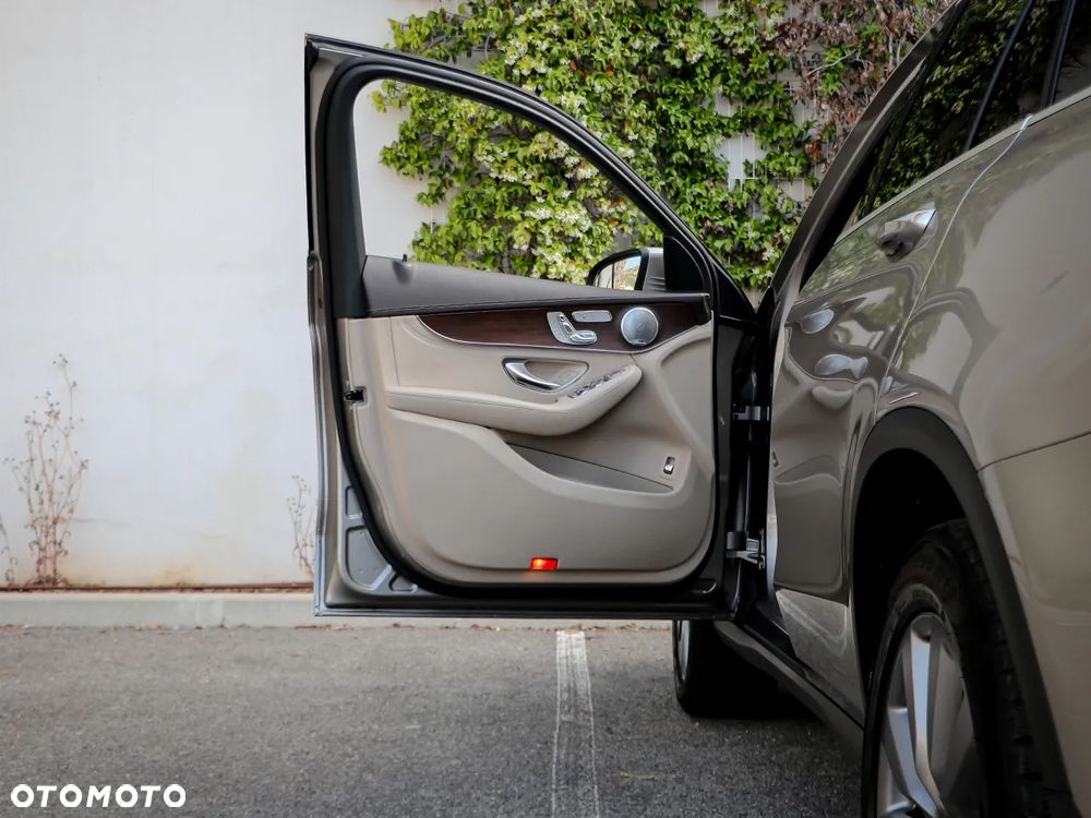 Mercedes-Benz GLC 400 d 4-Matic - 30