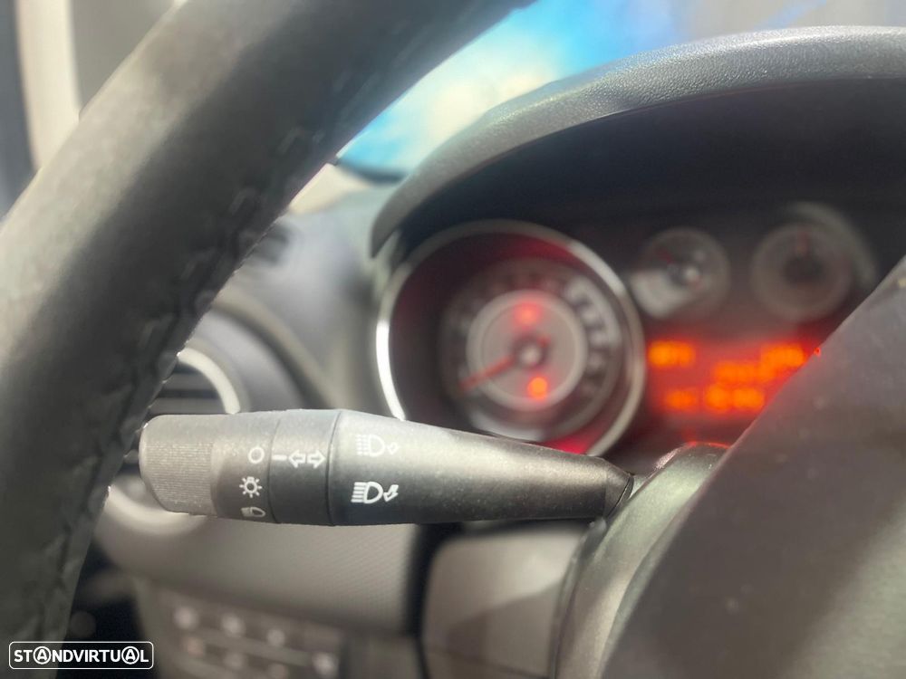 Fiat Grande Punto - 41