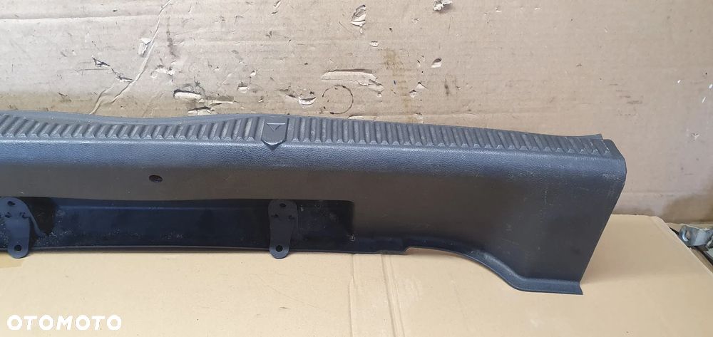 Osłona pasa tylnego bagażnika Skoda Roomster 5J7863459C - 3
