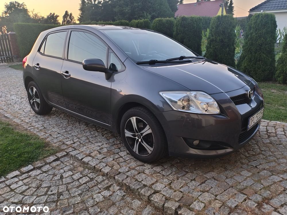 Toyota Auris 1.6 VVT-i Team - 4