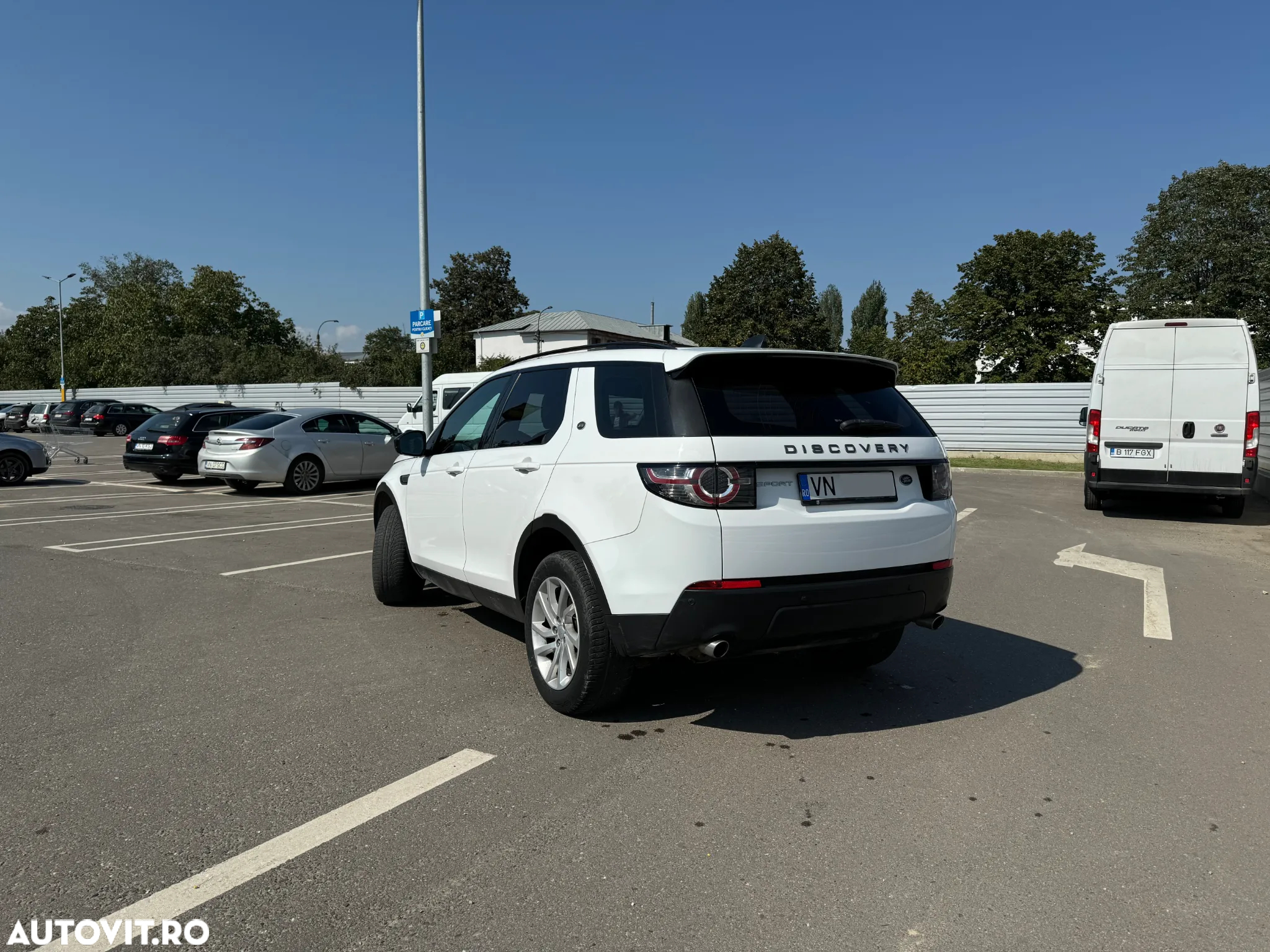 Land Rover Discovery Sport 2.0 l TD4 HSE Aut. - 5