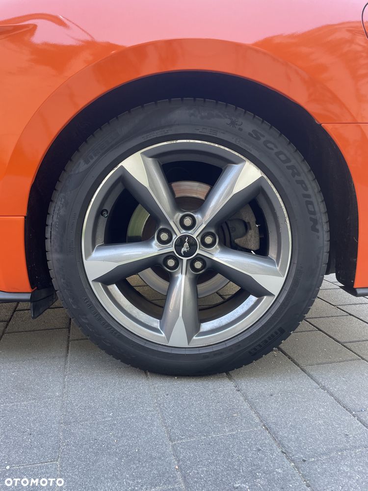 Ford Mustang 3.7 V6 - 24