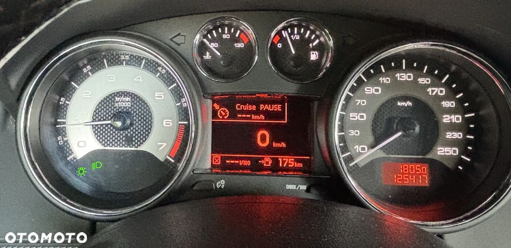 Peugeot RCZ 1.6 THP - 17