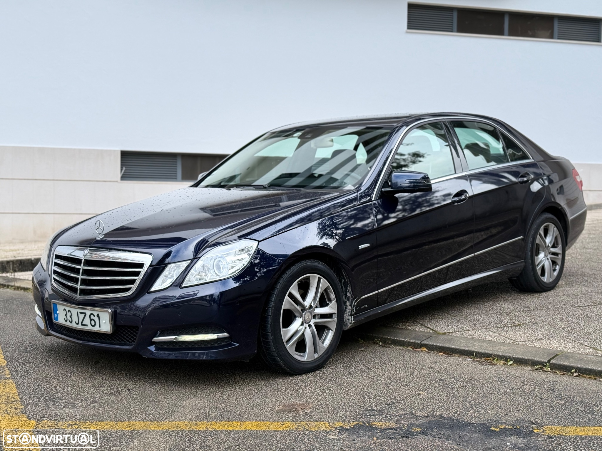 Mercedes-Benz E 220 CDi Avantgarde BlueEfficiency Auto. - 30
