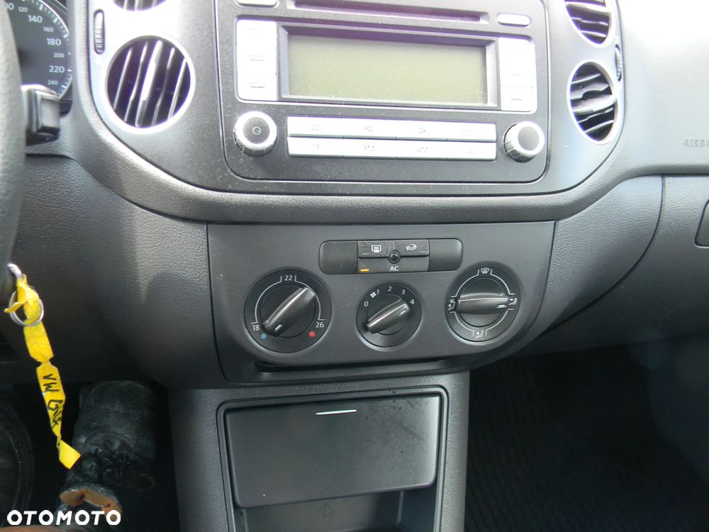 Volkswagen Golf Plus 2.0 FSI Comfortline - 8