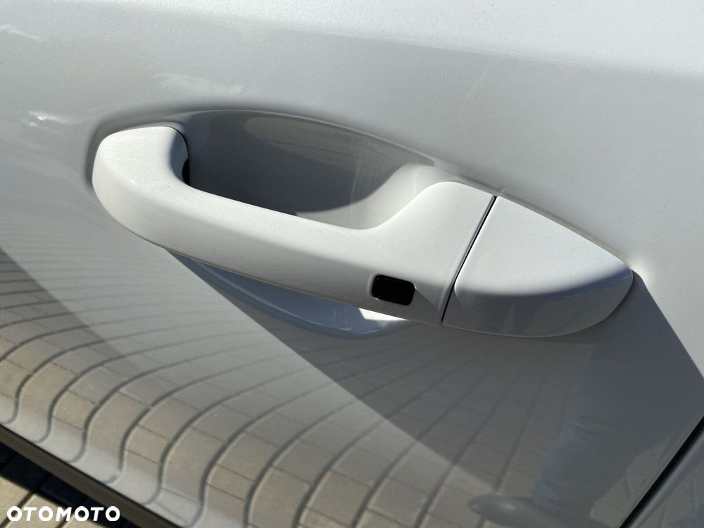Kia XCeed - 17