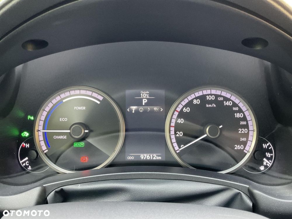 Lexus NX 300h F Sport AWD - 18